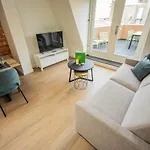 Spectacular 70m2 Penthouse With Terrace - R51c *