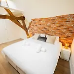 Апартаменты Spectacular 70m2 Penthouse With Terrace - R51c *
