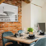Апартаменты Spectacular 70m2 Penthouse With Terrace - R51c *
