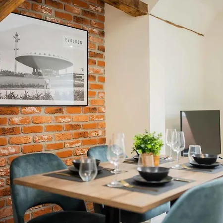 דירה Spectacular 70m2 Penthouse With Terrace - R51c *
