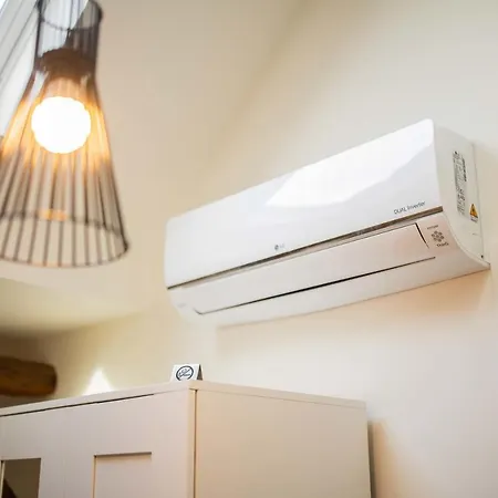 Spectacular 70m2 Penthouse With Terrace - R51c Lägenhet