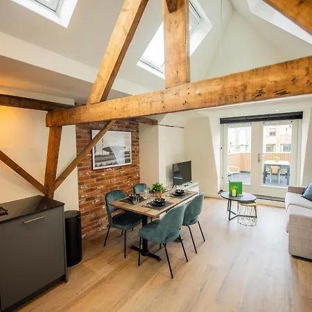 Spectacular 70m2 Penthouse With Terrace - R51c Lägenhet Eindhoven