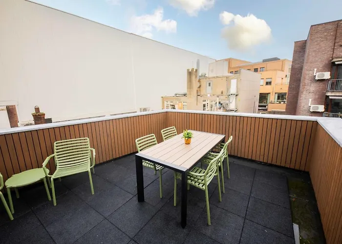 Spectacular 70m2 Penthouse With Terrace - R51c *