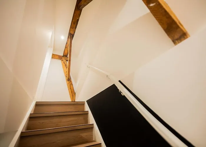 Spectacular 70m2 Penthouse With Terrace - R51c شقة *