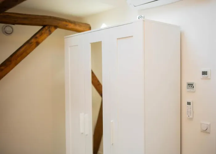 Spectacular 70m2 Penthouse With Terrace - R51c شقة *