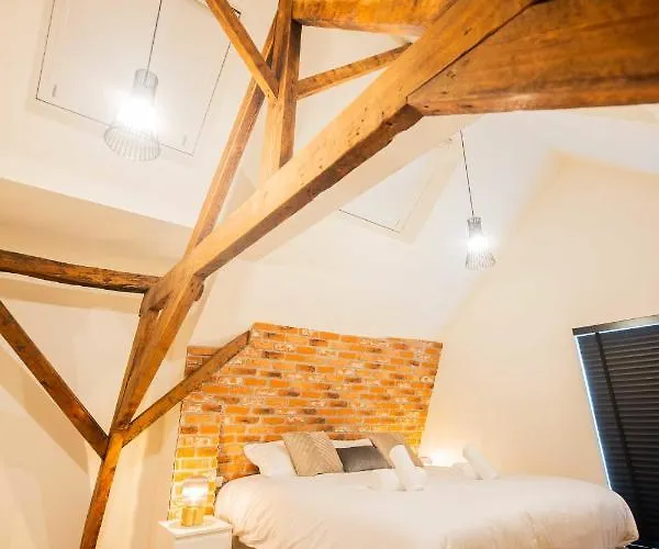 Spectacular 70m2 Penthouse With Terrace - R51c *